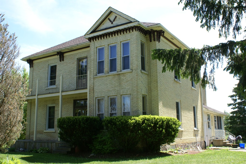 A Yellow Brick&nbsp;Farmhouse